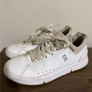 On Running Cream Sneakers